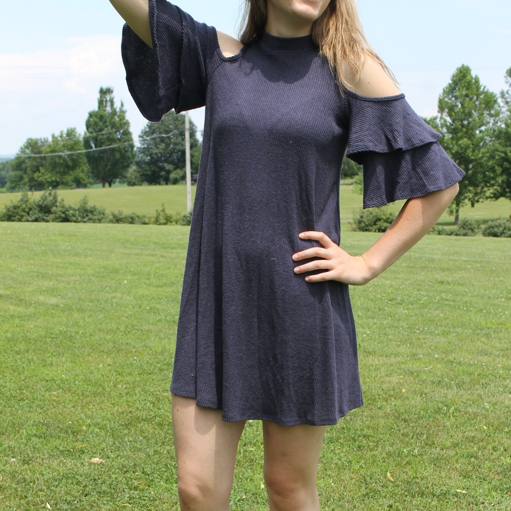 Soprano Shoulder Cut-Out Dress